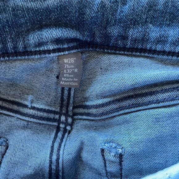 NEW ASOS Mid Waisted Slim Distressed Jeans Blue Womens Size W28 x L32 - Picture 6 of 7